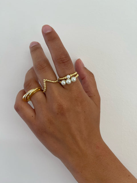 Pointed Ball Ring