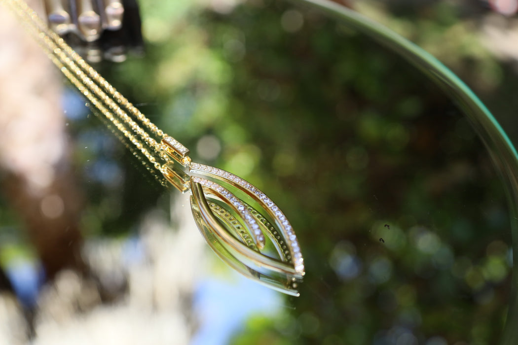 Pavé Leaf Pendant Necklace