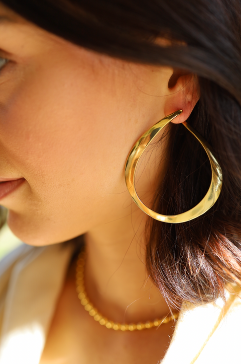 Mia Hoops